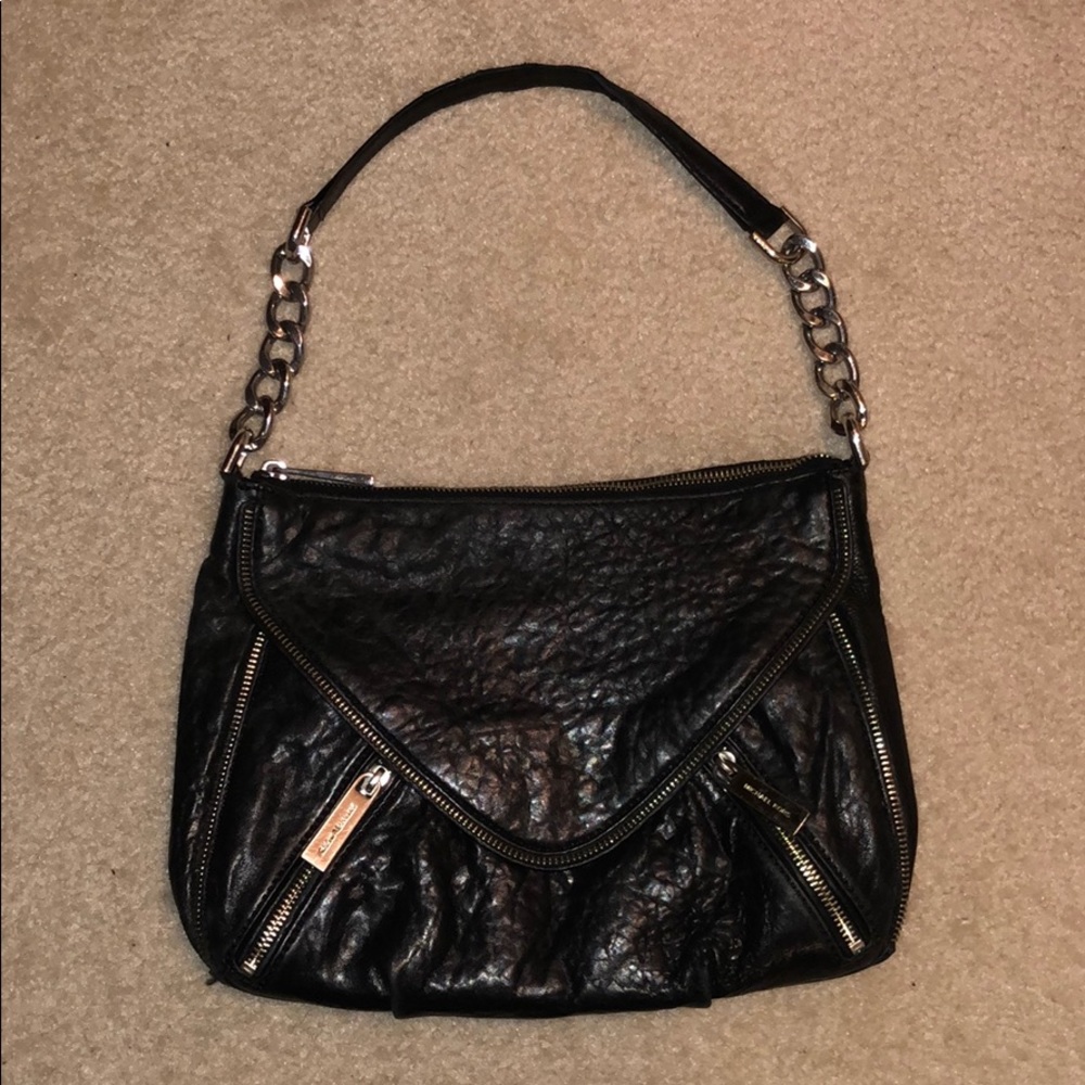 Michael Kors Zipper Shoulder bag.